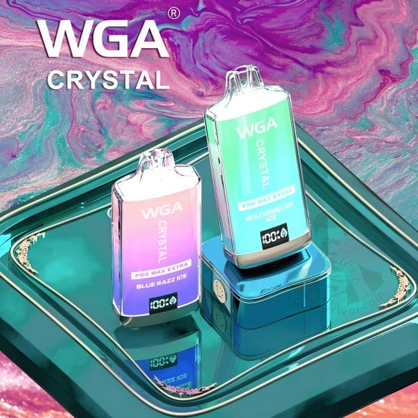 A visual comparison demonstrating the difference in e-liquid capacity, showing a tall, slim vape with a small internal e-liquid reservoir and a short, wide vape with a significantly larger e-liquid tank.
